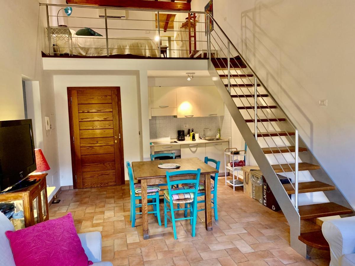 Agriturismo Potrero Grande Sul Lago Di Martignano Con Spiaggia Campagnano Di Roma Exteriör bild