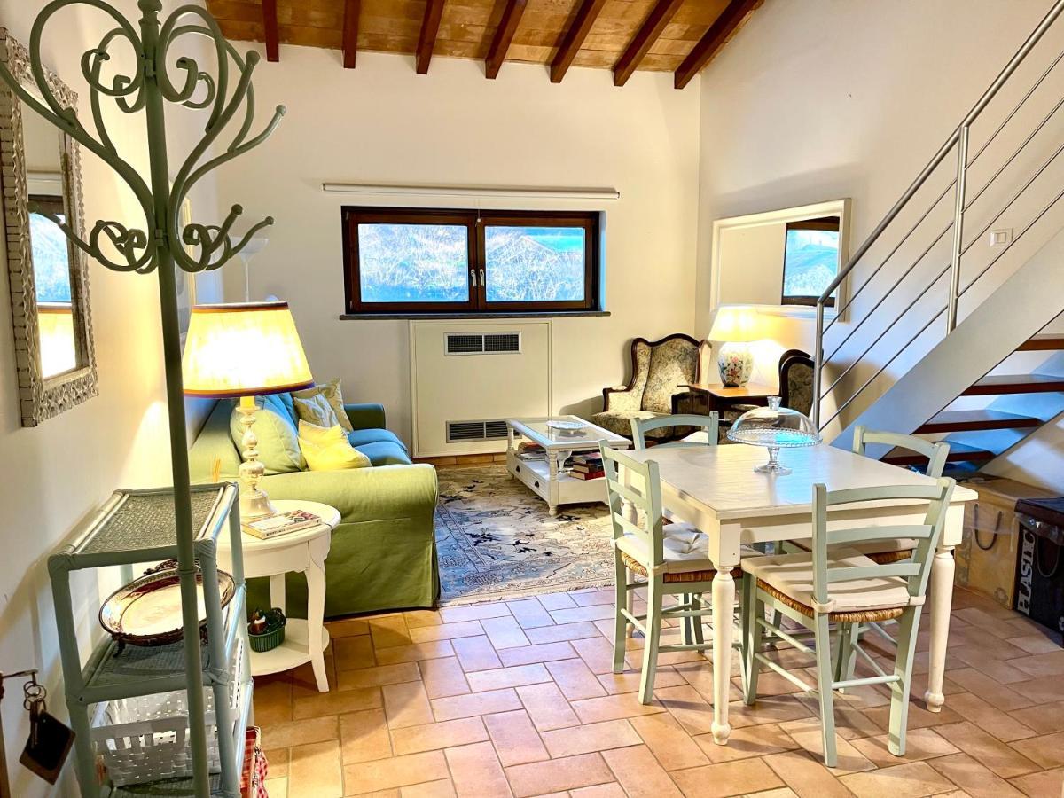 Agriturismo Potrero Grande Sul Lago Di Martignano Con Spiaggia Campagnano Di Roma Exteriör bild