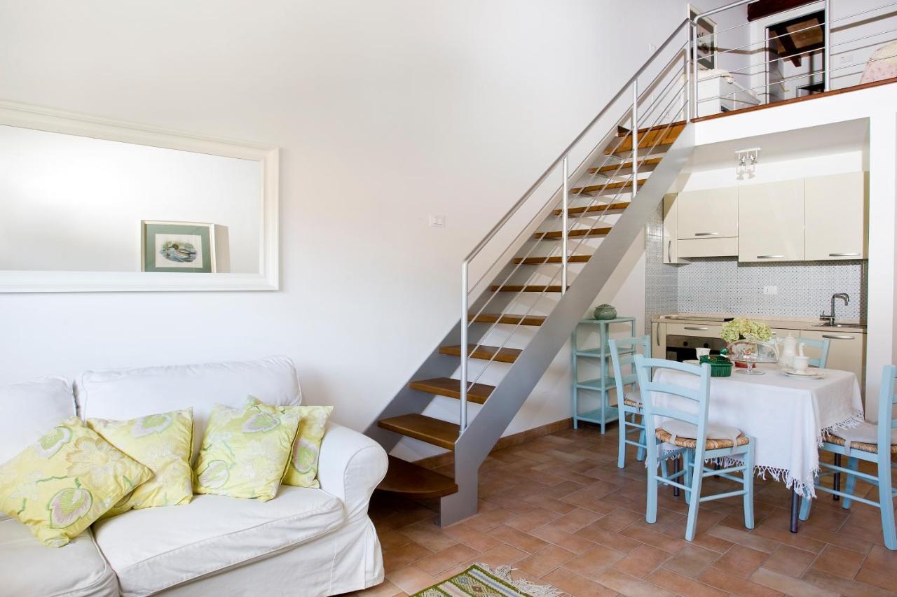 Agriturismo Potrero Grande Sul Lago Di Martignano Con Spiaggia Campagnano Di Roma Exteriör bild